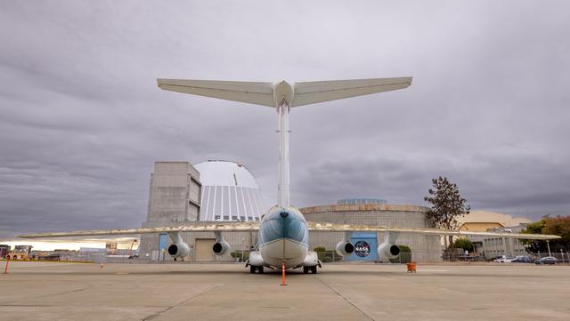Kuiper Airborne Observatory (KAO) Demolition