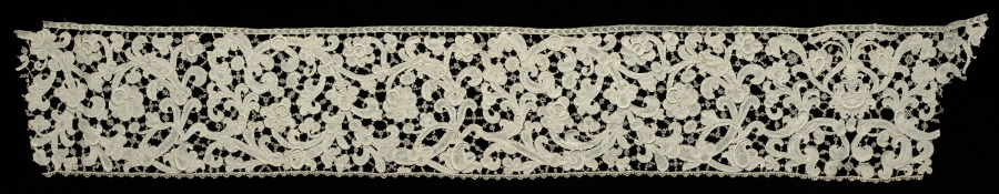 Lace Flounce