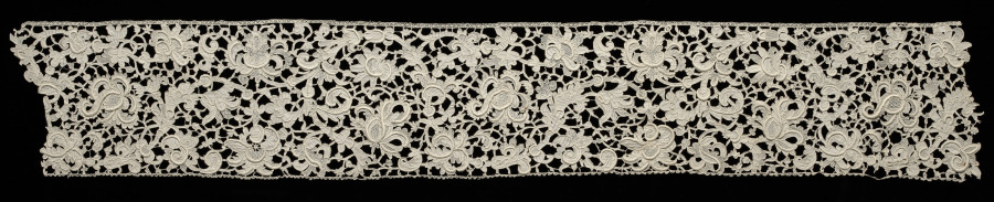 Lace Flounce