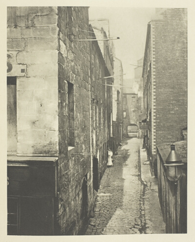 Laigh Kirk Close