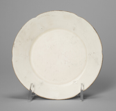 Lobed Dish