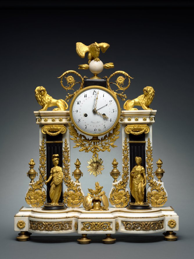 Mantel Clock