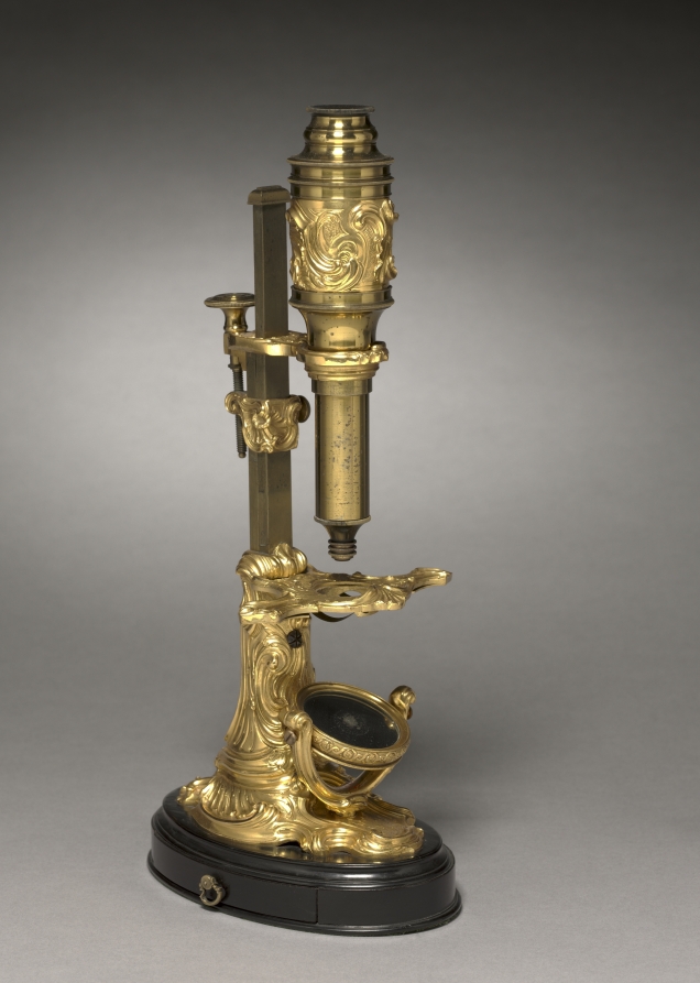 Microscope