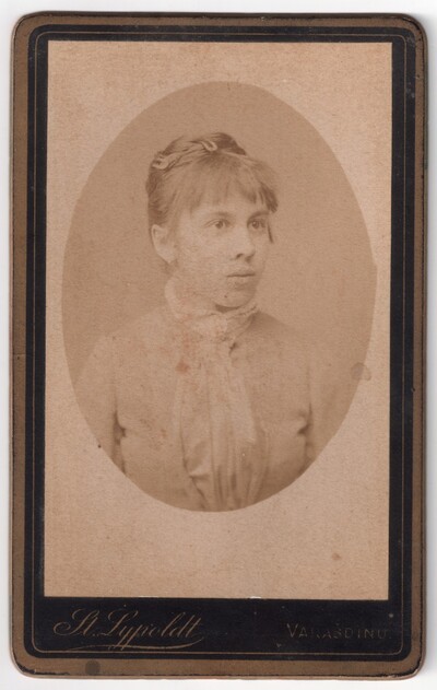 Mlada djevojka