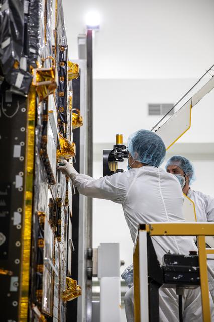 NASA's Psyche Solar Array Integration