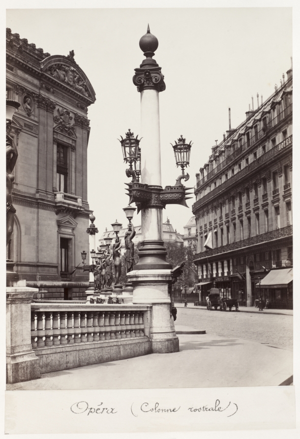 Opéra (Rostral Column)