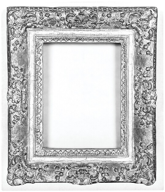 Ovolo frame