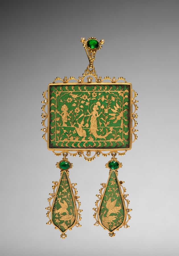 Pendant with Matsya (fish incarnation of Vishnu) defeating Hayagriva