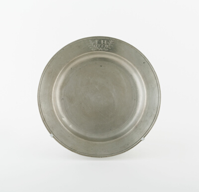 Plate