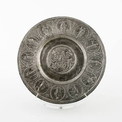 Plate