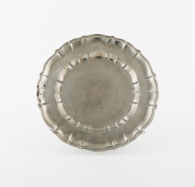 Plate