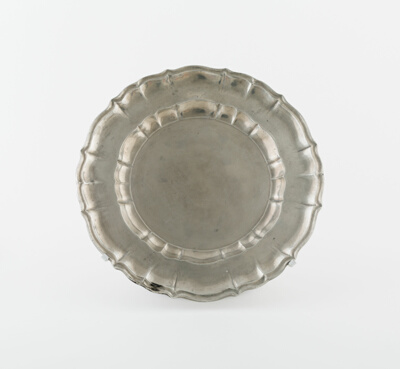 Plate