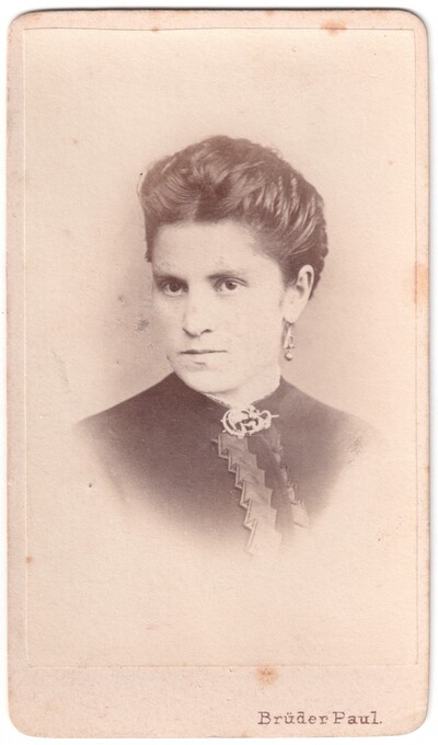 Poprsje gospođe