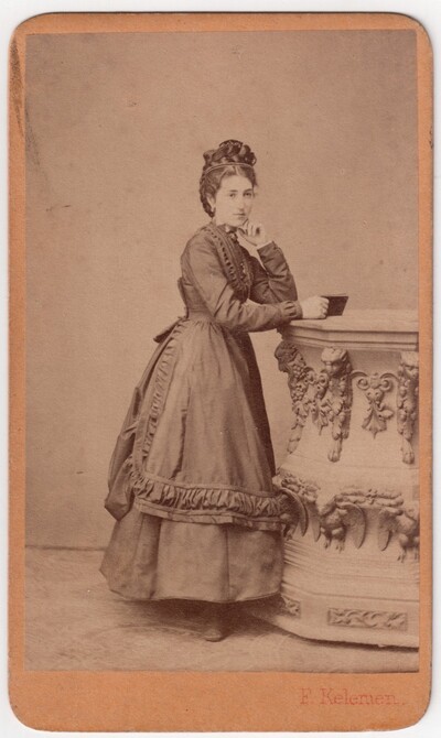 Portret djevojke