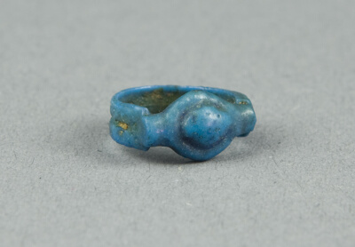Ring: Oval