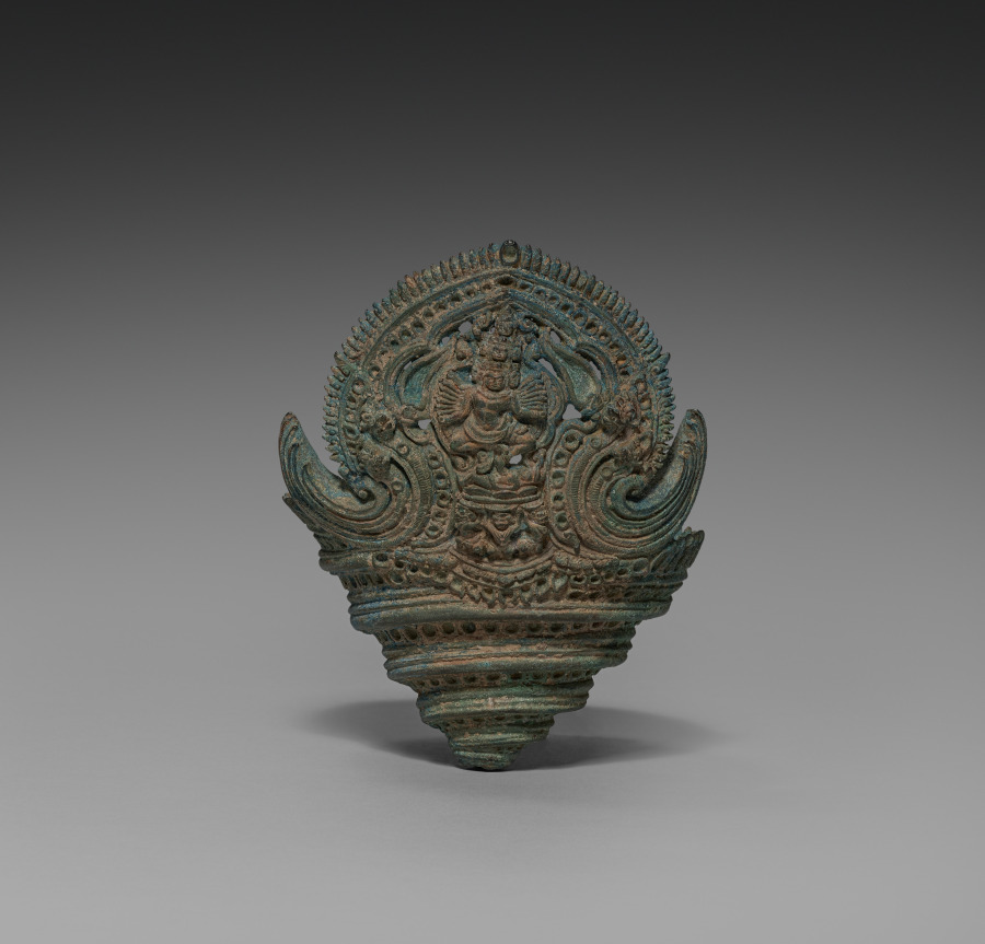 Ritual conch shell base with dancing Hevajra