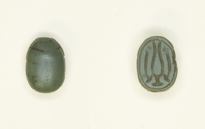 Scarab: Hieroglyphs (Hs-vessel and wAs-Scepters)