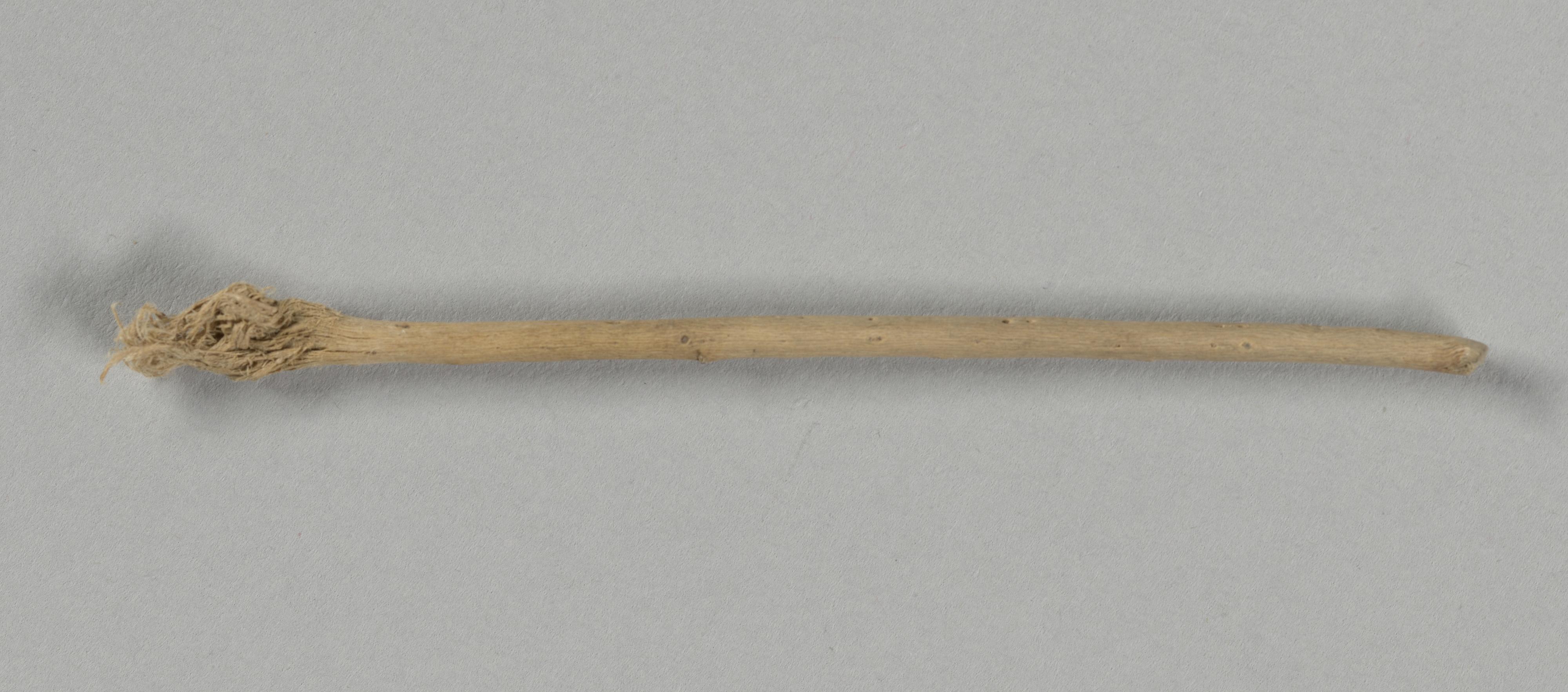 Snuff stick