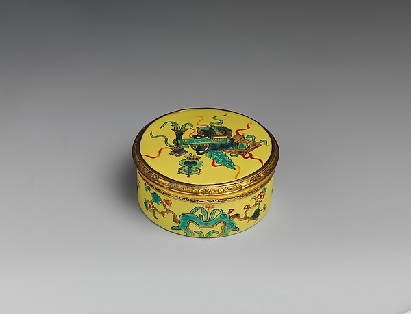 Snuffbox