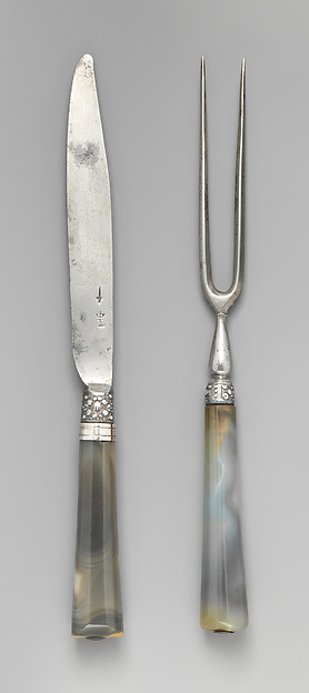 Table knife and fork
