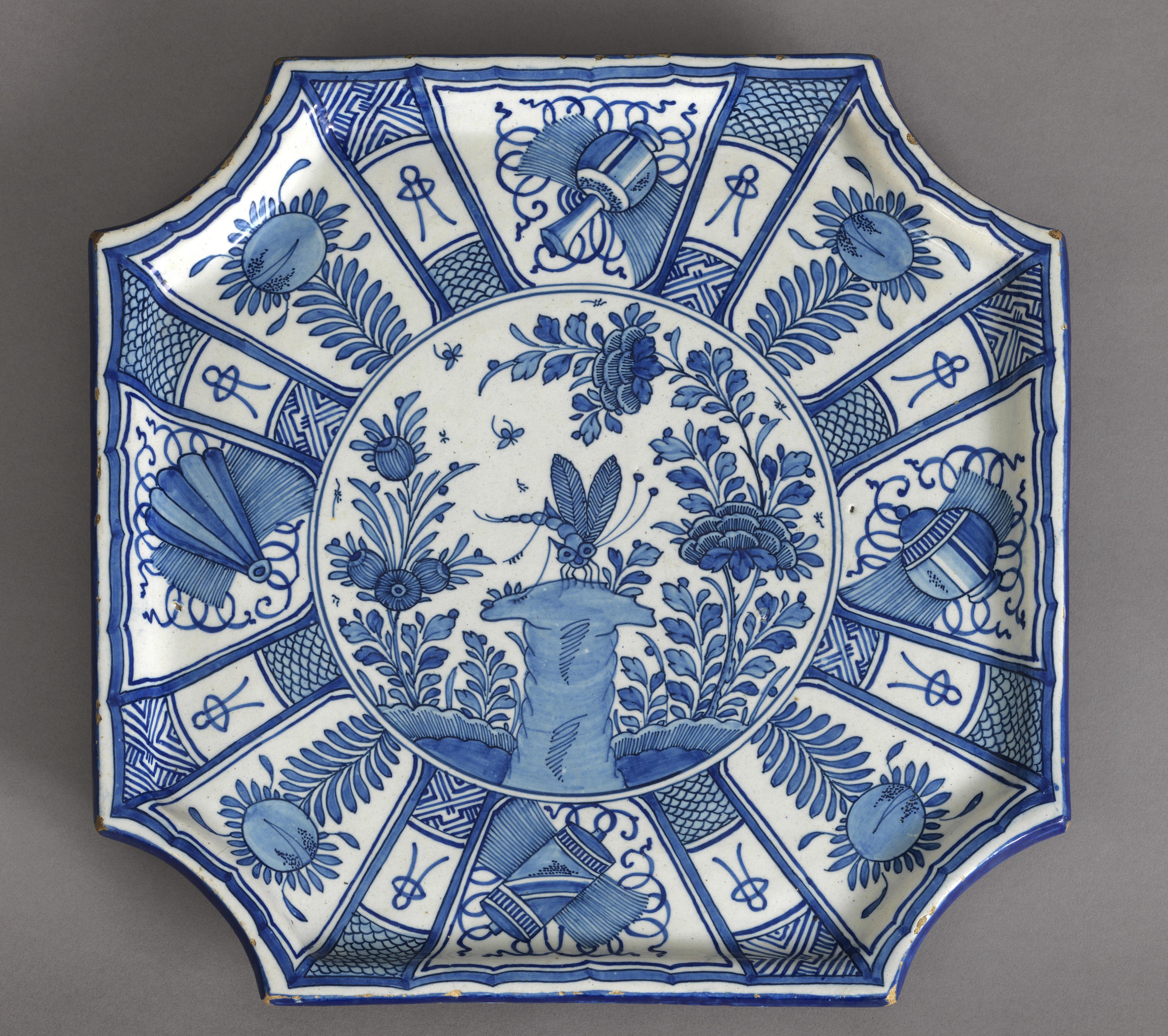 tray