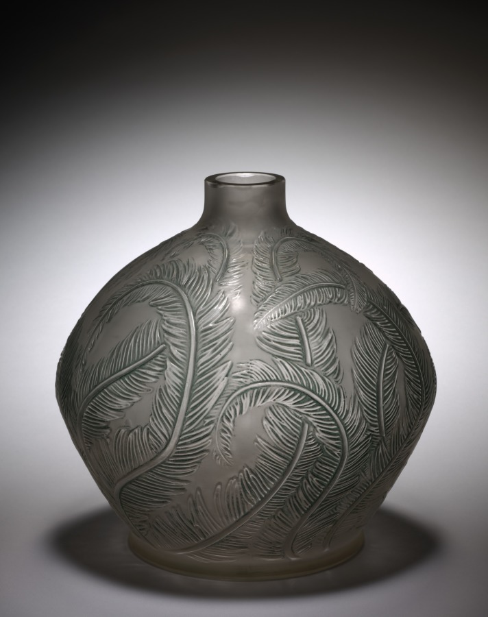 Vase: Plumes