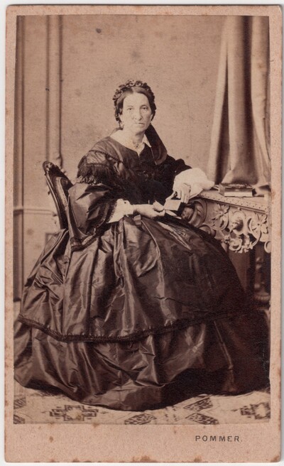Veronika Navratil