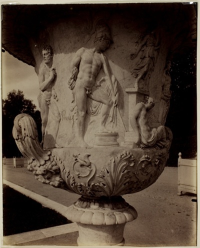 Versailles, Vase par Cornu
