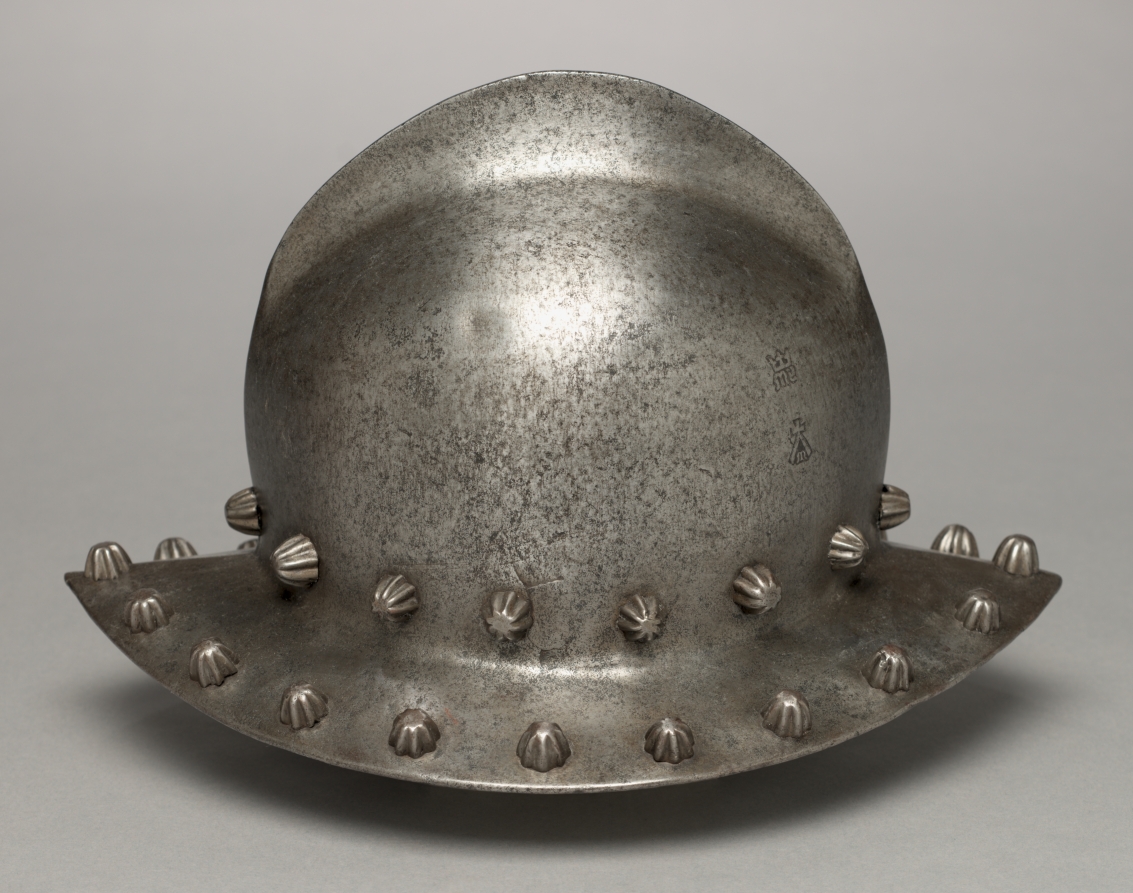 War Hat (or Kettle Hat)