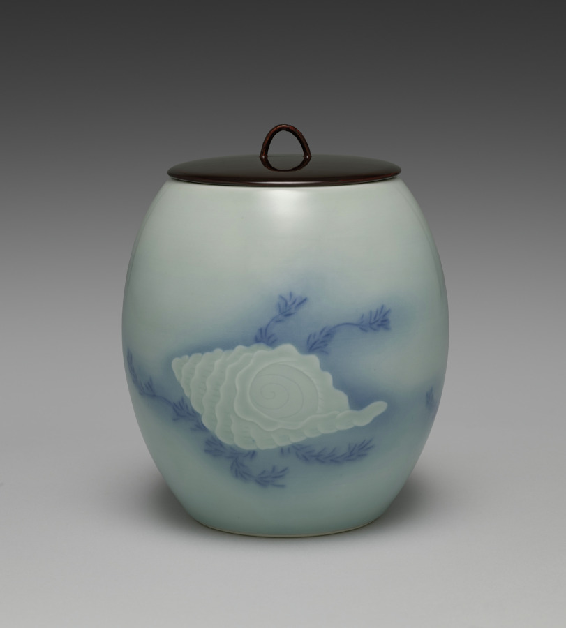 Water Container with Shell and Seaweed