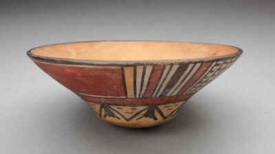Wide Bowl with Geomeric Motifs